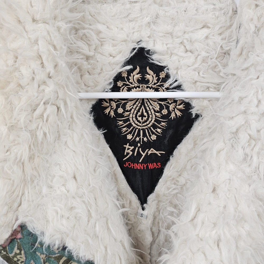🎁HOLIDAY SPECIAL🎁JOHNNY WAS Sherpa Biya Floral Tapestry Faux Fur Lined Coat - Picture 14 of 16